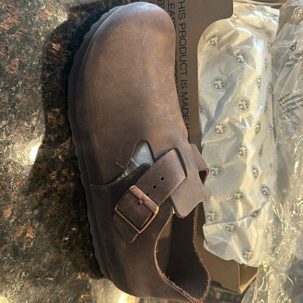 Birkenstock London brown new leather